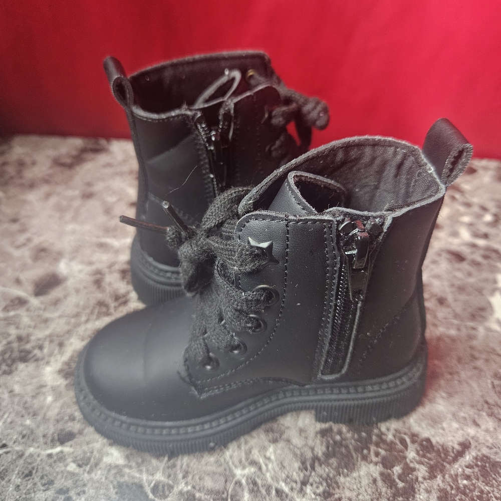 Toddler Girls Boot Bundle 3 pairs Kids Boots - Black, Pink, and White - Picture 3 of 9